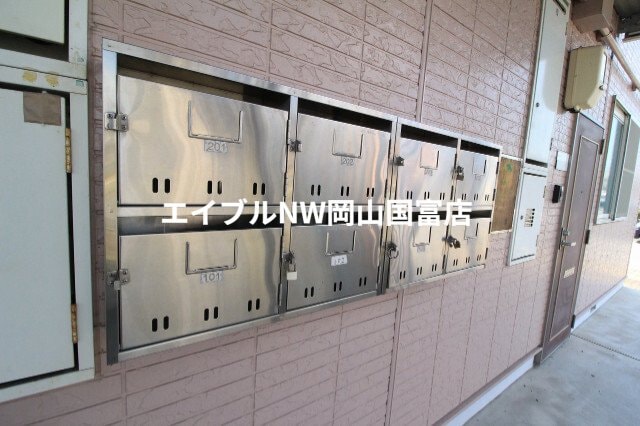  赤穂線（岡山県内）/邑久駅 徒歩10分 1階 築28年