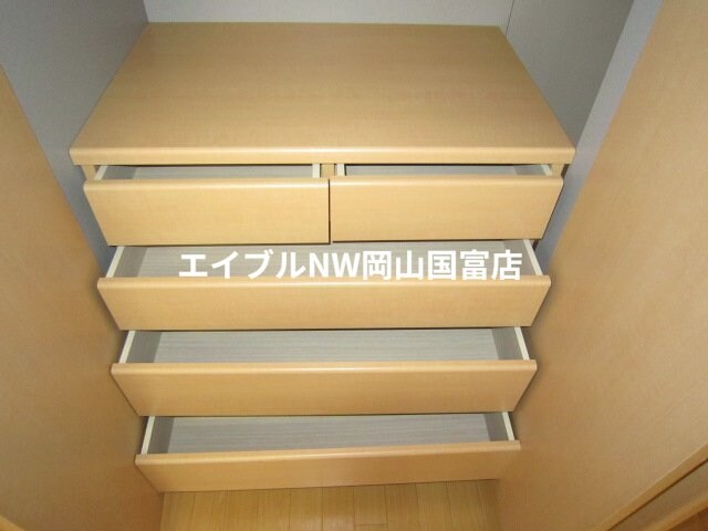 小タンス付収納 赤穂線（岡山県内）/大多羅駅 徒歩52分 2階 築16年
