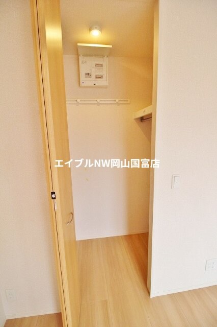  岡山市電東山本線<岡山電気軌道>/東山・おかでんミュージアム駅 徒歩33分 2階 築7年