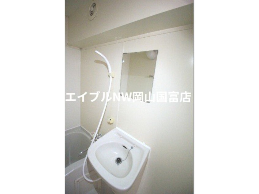  パークウェイ高島