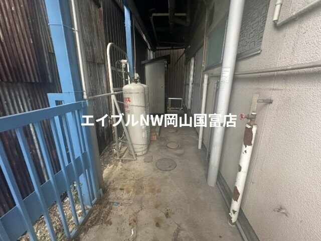  岡山市電東山本線<岡山電気軌道>/門田屋敷駅 徒歩9分 築54年