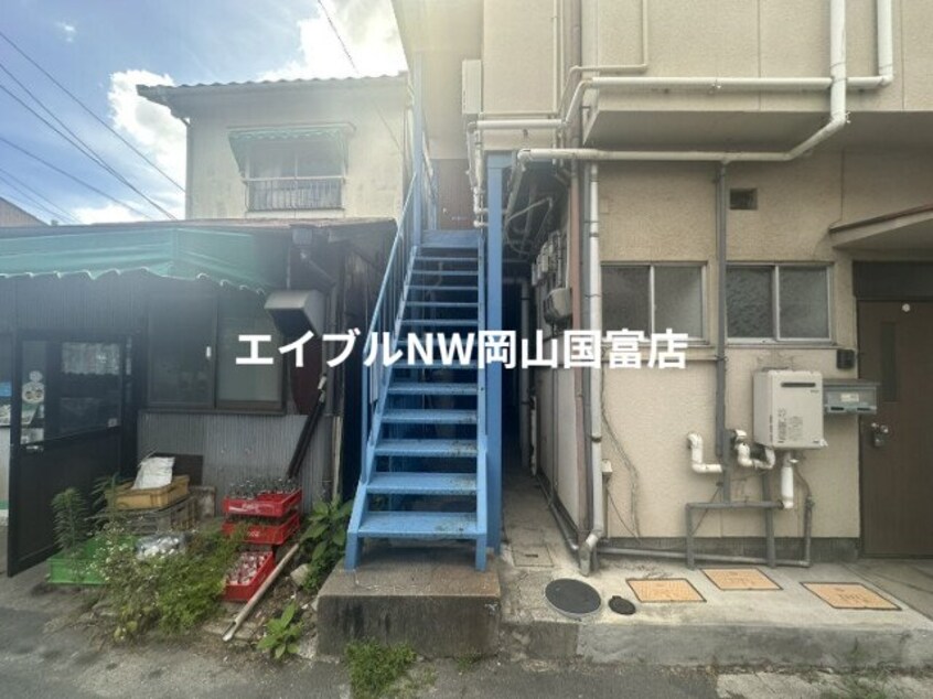  岡山市電東山本線<岡山電気軌道>/門田屋敷駅 徒歩9分 築54年