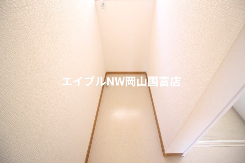  山陽本線（中国）/高島駅 徒歩16分 1階 築37年