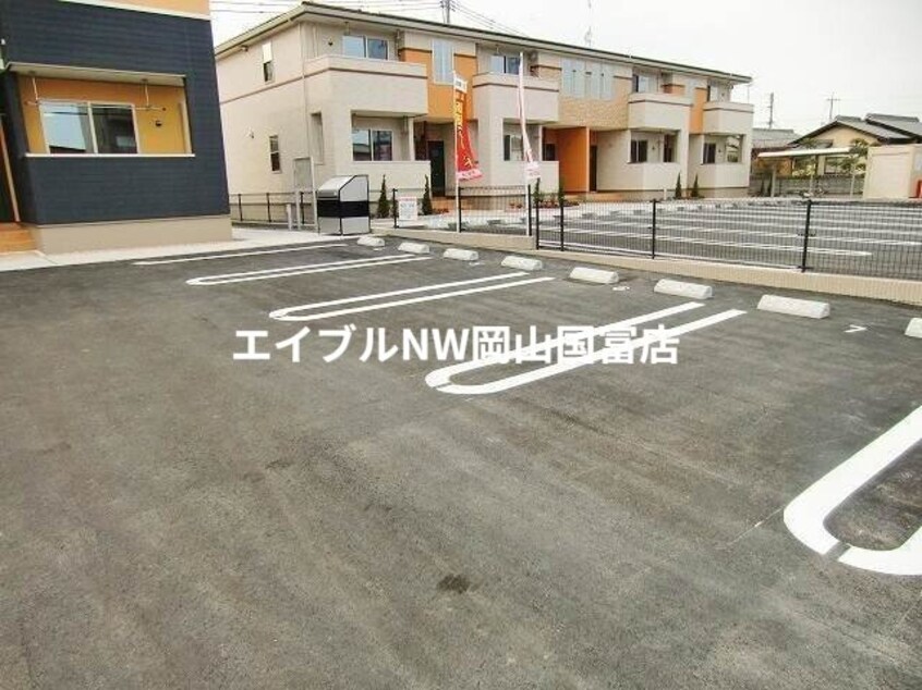  山陽本線（中国）/岡山駅 バス34分新道山陽マルナカ前下車:停歩8分 2階 築12年