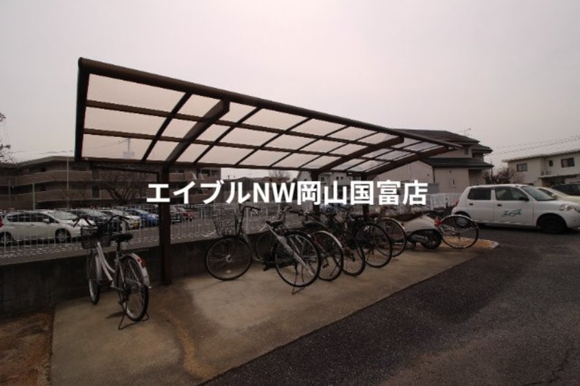  コスモス・インハイツＡ