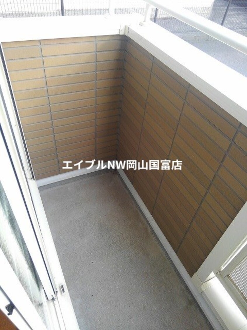  山陽本線（中国）/高島駅 徒歩14分 1階 築18年