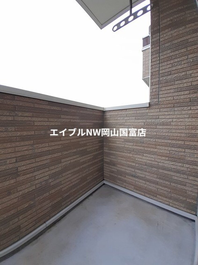  岡山市電東山本線<岡山電気軌道>/東山・おかでんミュージアム駅 徒歩17分 1階 築8年