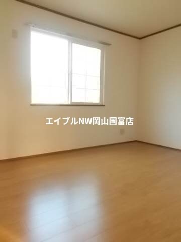 寝室 ファルファレエストＡ