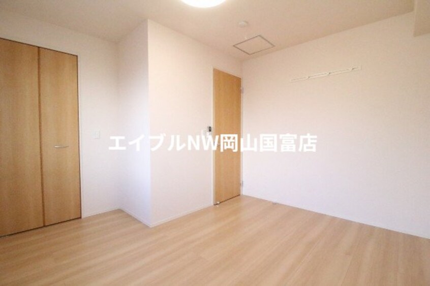  岡山市電東山本線<岡山電気軌道>/東山・おかでんミュージアム駅 徒歩33分 2階 築7年