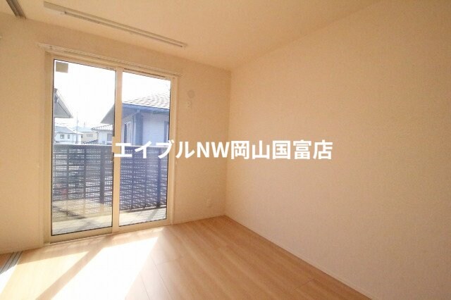  岡山市電東山本線<岡山電気軌道>/東山・おかでんミュージアム駅 徒歩33分 2階 築7年