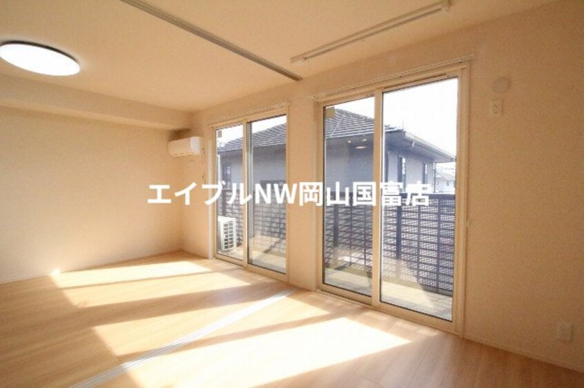  岡山市電東山本線<岡山電気軌道>/東山・おかでんミュージアム駅 徒歩33分 2階 築7年