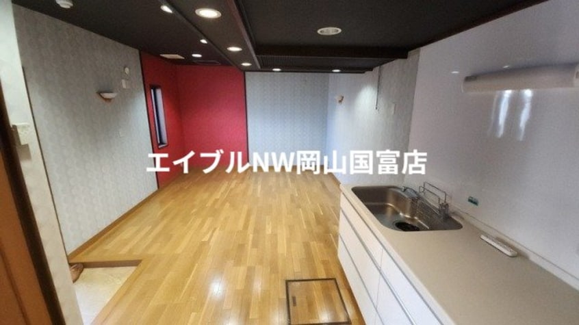  岡山市電東山本線<岡山電気軌道>/東山・おかでんミュージアム駅 徒歩34分 2階 築44年