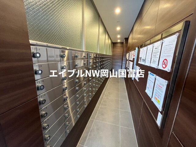  山陽本線（中国）/岡山駅 徒歩10分 15階 築4年