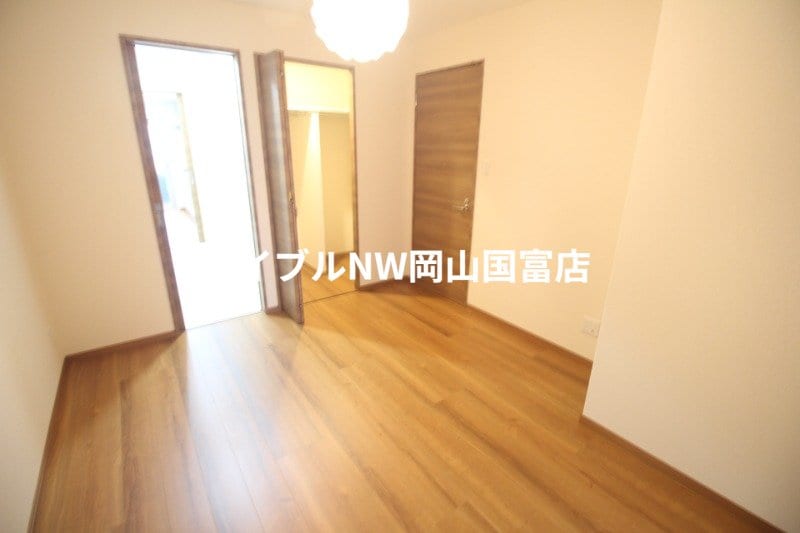  山陽本線（中国）/岡山駅 徒歩10分 15階 築4年