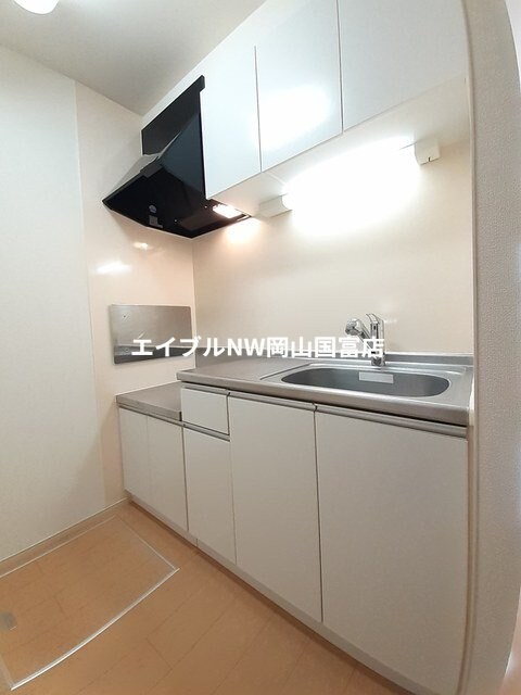  岡山市電清輝橋線<岡山電気軌道>/清輝橋駅 徒歩29分 1階 築11年