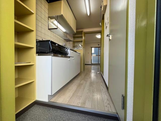  アイリスまこと