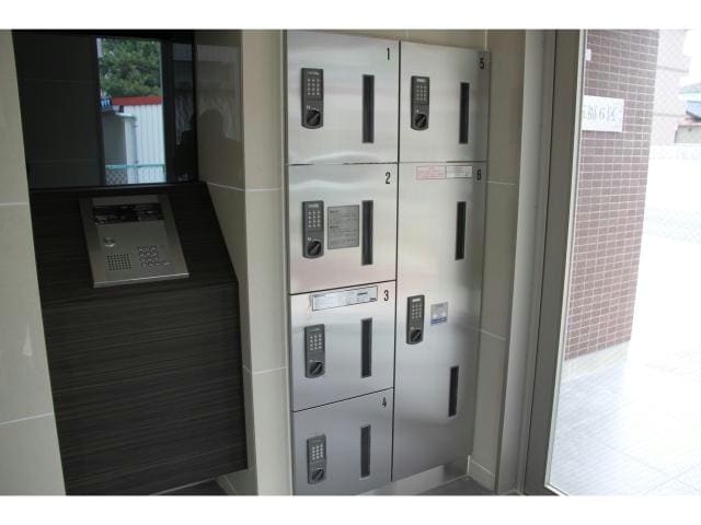 宅配BOX クレスト飛鳥五福六区