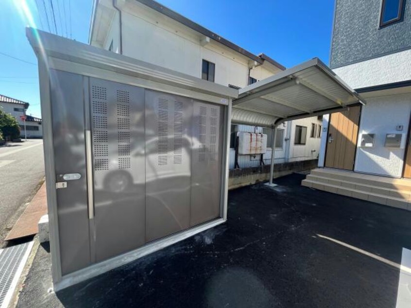  ウェルネスビル