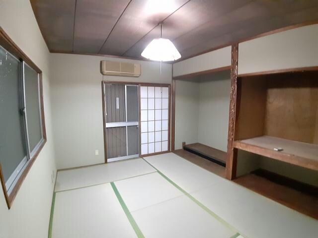  建部瓦屋寺町M邸