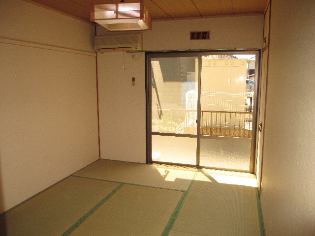  小林ハイツ