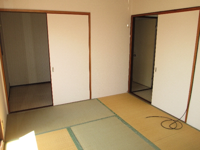  小林ハイツ