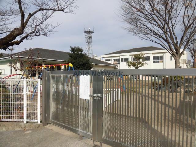 東近江市立八日市幼稚園(幼稚園/保育園)まで1386m プレステージ緑町イースト