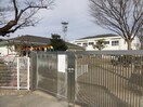 東近江市立八日市幼稚園(幼稚園/保育園)まで706m ブリーズ