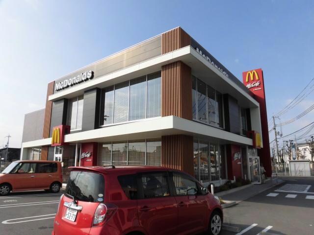 マクドナルド八日市店(その他飲食（ファミレスなど）)まで1125m ブリーズ