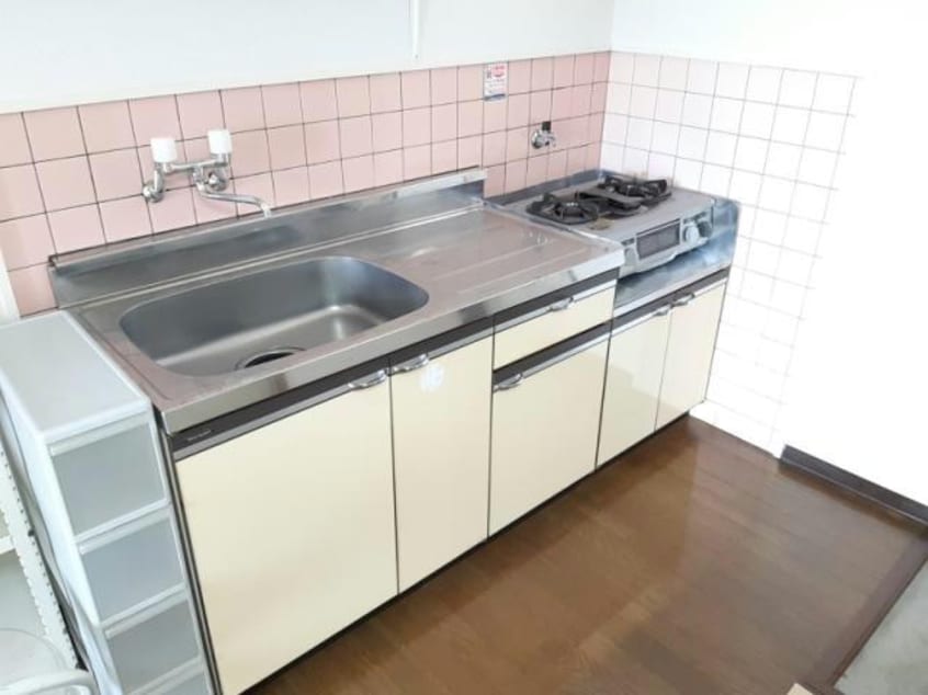  ハイツくじら館　弐号棟