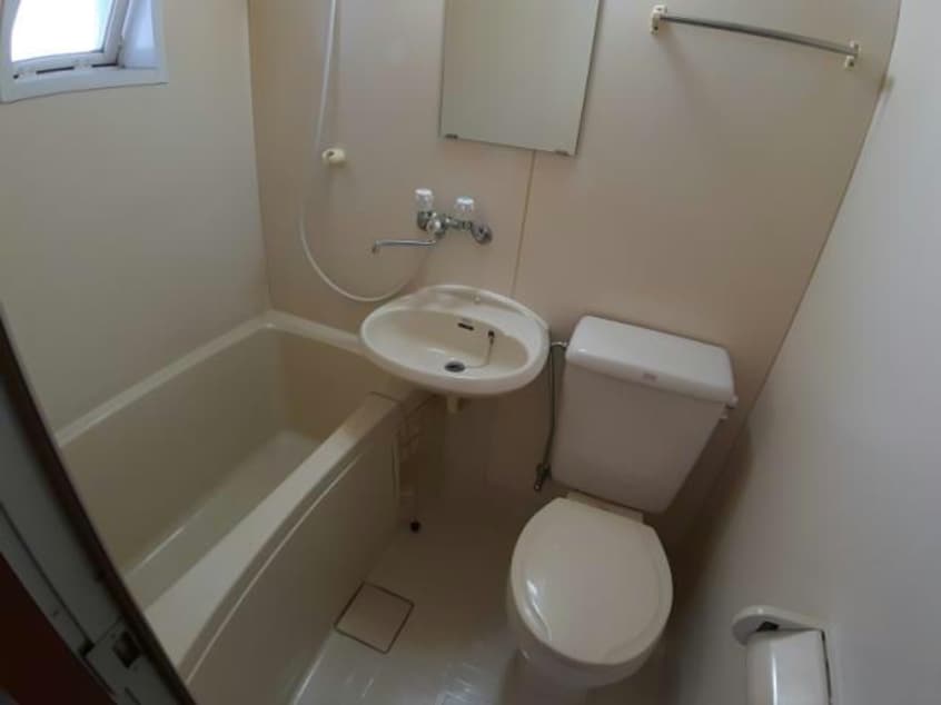  ハイツくじら館　弐号棟