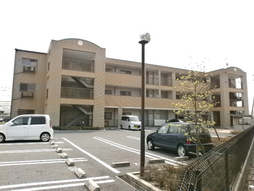  パレ・シャルマン