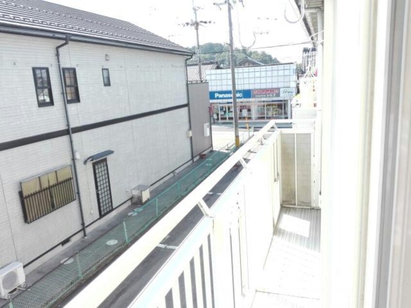  エステート近畿日野Ｂ