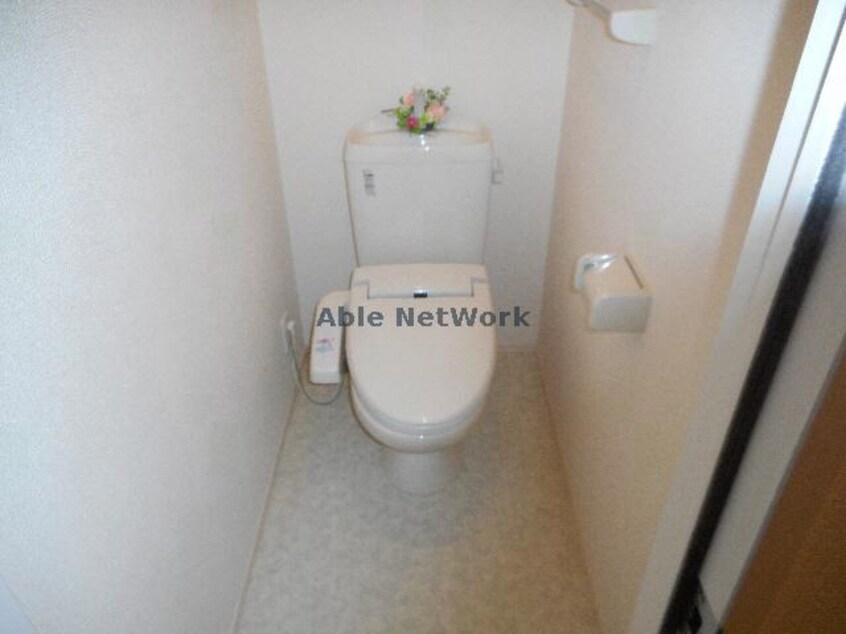 トイレ セジュールアースマーシⅢ