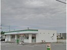 ファミリーマート愛知川東円堂店(コンビニ)まで825m レジオンハイツ湖東