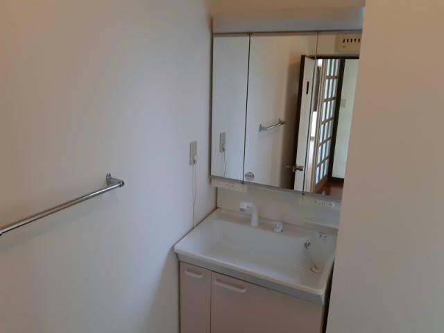  蒲生堂町中村邸貸家