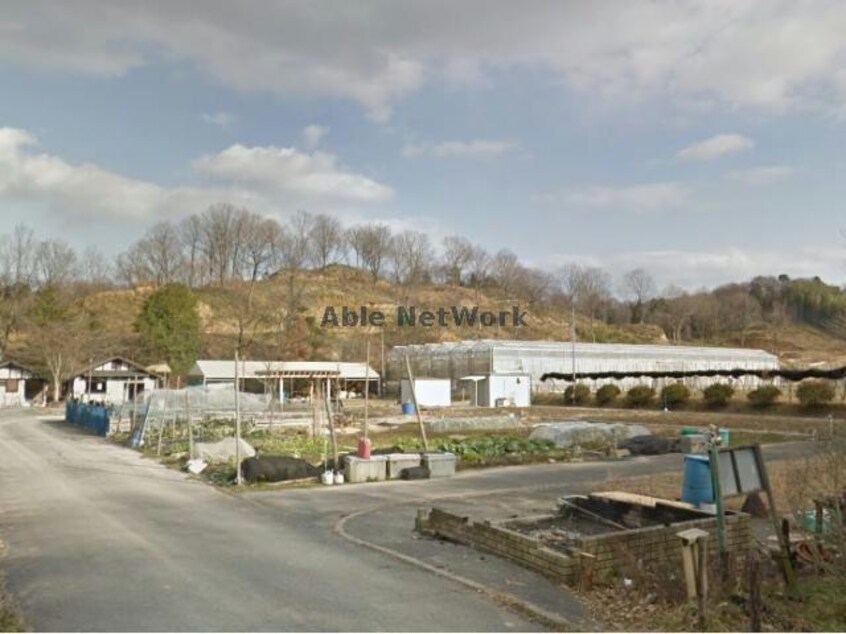 東近江市立ファームトピア蒲生野いきいき農園(公園)まで1780m 蒲生堂町中村邸貸家