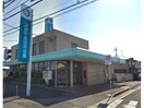 滋賀中央信用金庫北里支店(銀行)まで712m TWIN OAKS B棟