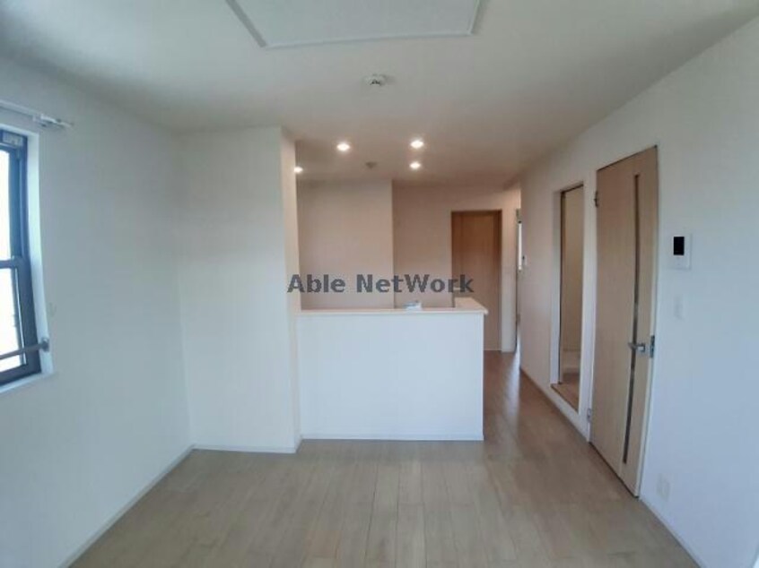  ローズ・スターデン・ジン