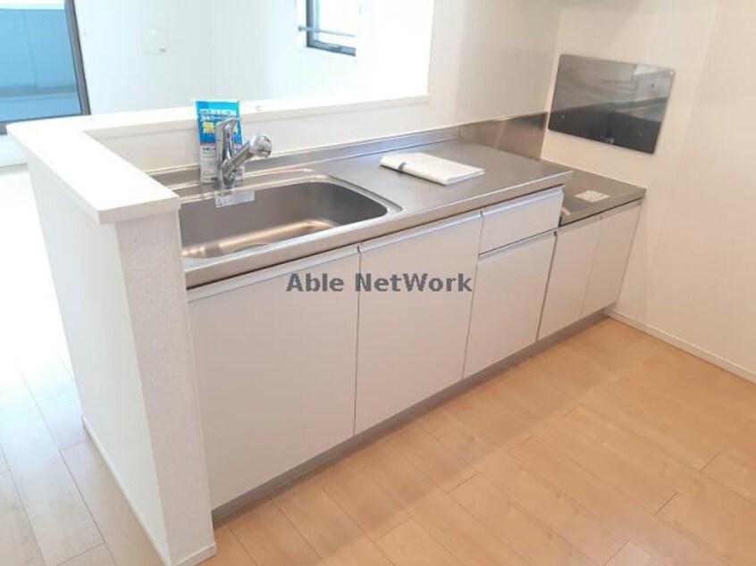  ローズ・スターデン・ジン