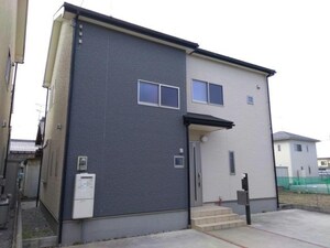 豊郷町大町貸家