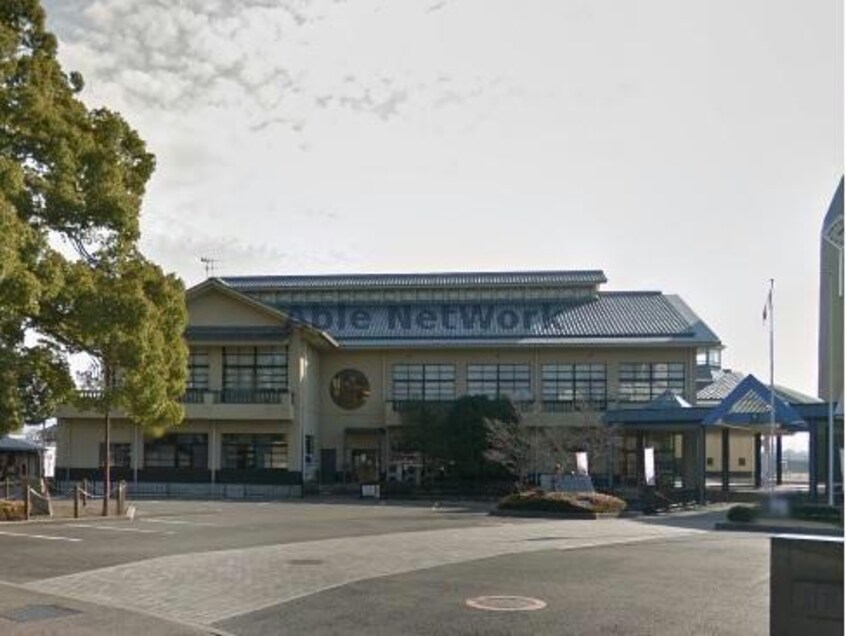 東近江市立愛東南小学校(小学校)まで1903m 鯰江町貸事務所・貸倉庫