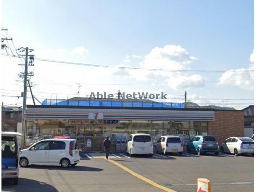 セブンイレブン近江八幡駅東店(コンビニ)まで231m Scuderia鷹飼北