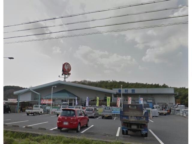 コメリハード＆グリーン竜王店(電気量販店/ホームセンター)まで3718m 宮川町貸家