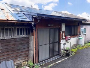 八日市清水２丁目貸家