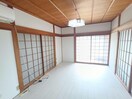  安土町石寺貸家