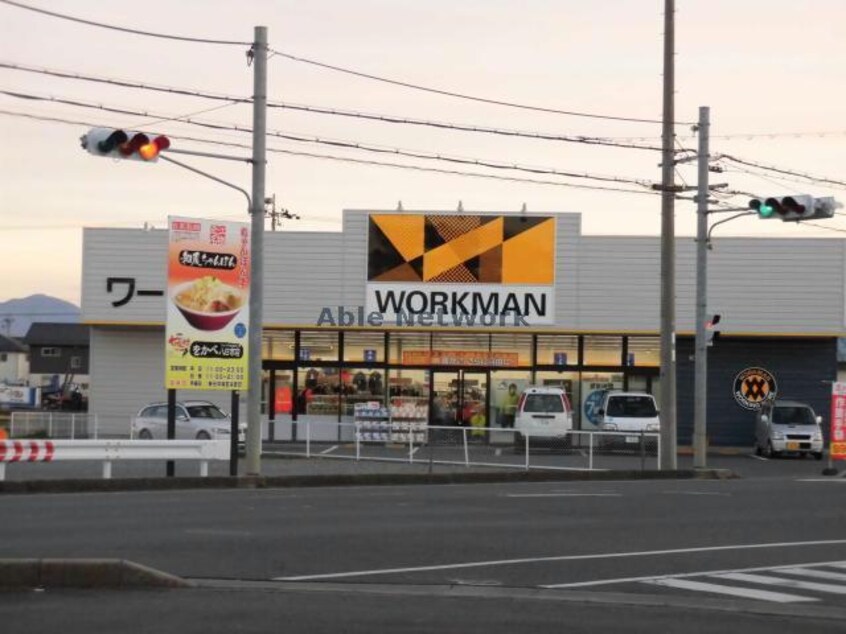 ワークマン八日市店(ショッピングセンター/アウトレットモール)まで673m クレール聖和　C