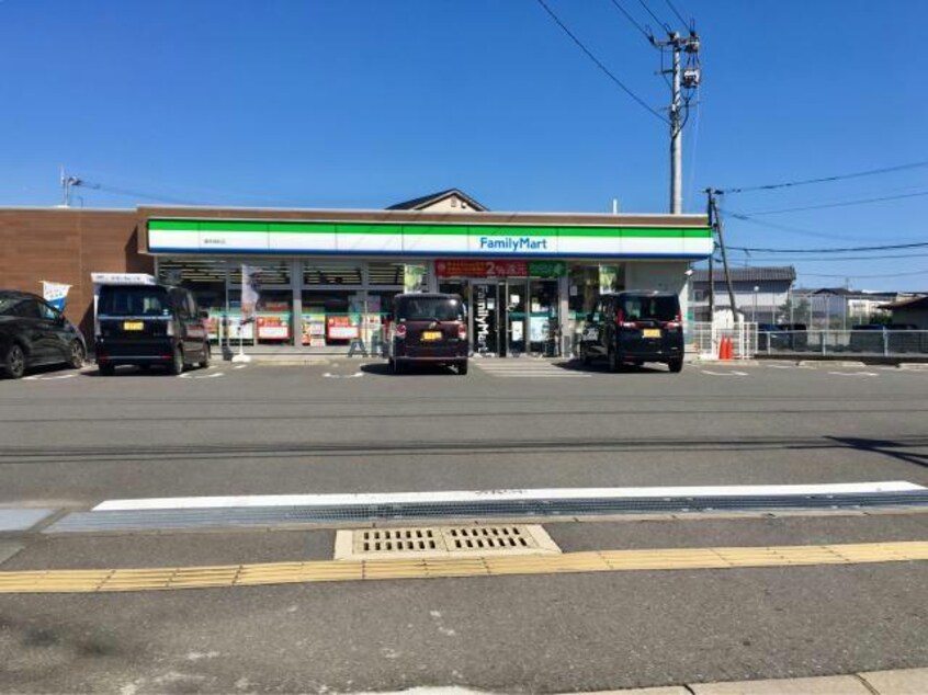 ファミリーマート諫早幸町店(コンビニ)まで453m 長崎県営バス（諫早市）/厚生町 徒歩1分 2階 築16年