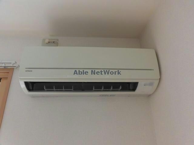  ロイヤルガーデン貝津　B棟