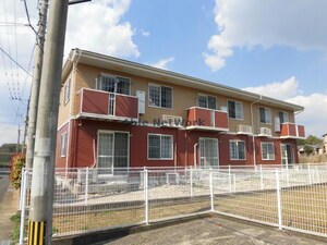 サンヒルズ参番館