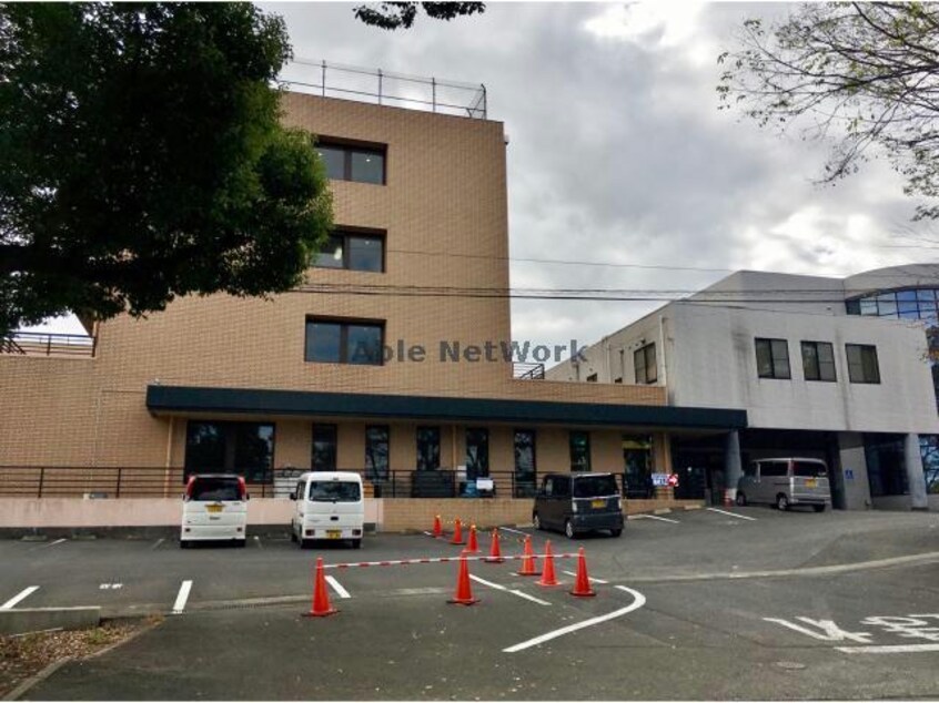 医療法人祥仁会西諌早病院(病院)まで1234m 長崎県営バス（諫早市）/飛岡 徒歩2分 1階 築16年